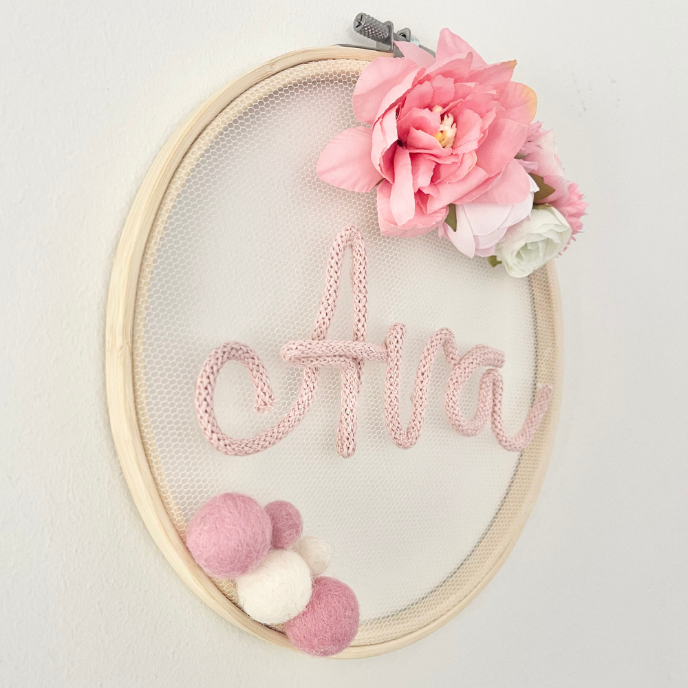 Personalized name sign floral baby name plaque felt door sign for kids room art decor baby shower gift daughter room accessories pink